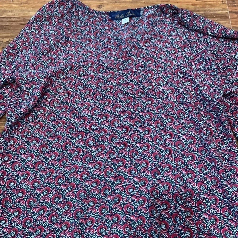NWOT Floral dark green and pink blouse ! - Picture 3 of 6